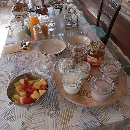 Monterosso לינה וארוחת בוקר 3*