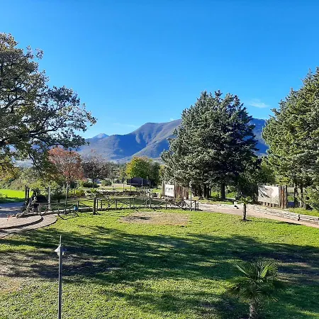 Monterosso לינה וארוחת בוקר Sassoferrato