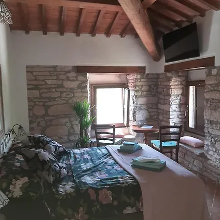 Monterosso לינה וארוחת בוקר 3*