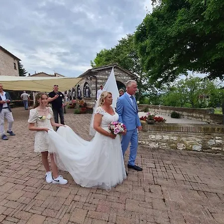 לינה וארוחת בוקר Monterosso 3*